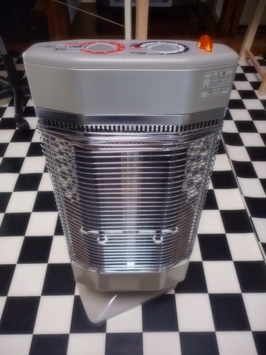 【リサイクルサービス八光　田上店】ダイキン DAIKIN ERFT11LS [遠赤外線ストーブ セラムヒート]　2010年製