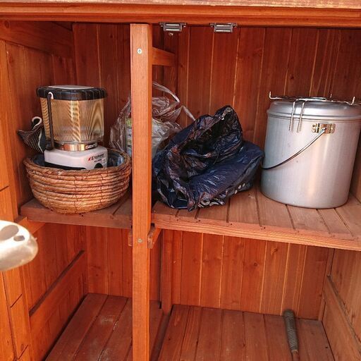 お取引決まりました 木製物置 ガーデニンググッズ 釣竿など 屋外収納に便利 なりた 太田川のその他の中古あげます 譲ります ジモティーで不用品の処分
