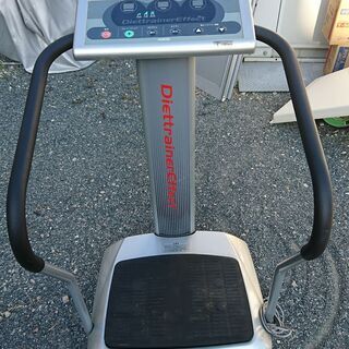 フジ医療器 ブルブルマシーン 業務用にも使われているフィットネス機器