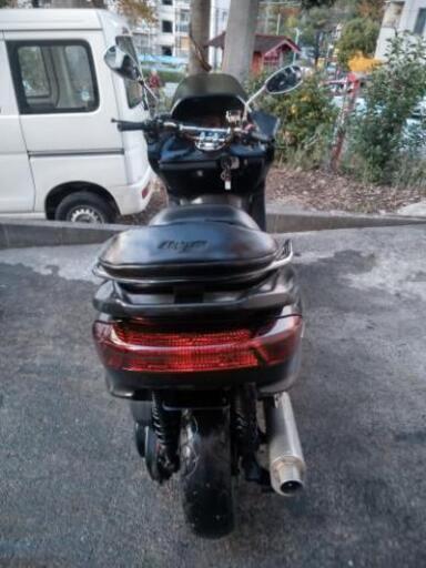 人気の5連メーター　マッドブラック　オイル、バッテリー、プラグ新品　マジェスティ SG03J 人気の5連メーター マッドブラック オイル、バッテリー、プラグ新品