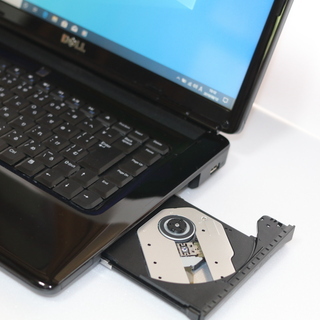 DELL inspiron1545 Windows10 グレードアップ、メモリー増設済みです 