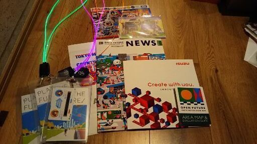 TMS限定トミカ 14台 会場ﾉﾍﾞﾘﾃｨおまけ付き