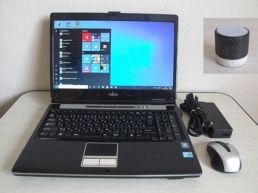 高速SSD240GB搭載　Fujitsu FMV-BIBLO NF/E55 ノートパソコン　2　おまけLED Bluetoothスピーカー