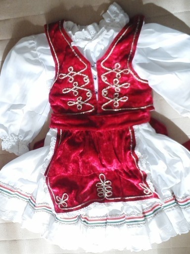 チェコで買った民族衣装女の子用 Sana 浜田山のキッズ用品 子供服 の中古あげます 譲ります ジモティーで不用品の処分 チェコで買った民族衣装女の子用 Sana 浜田山のキッズ用品 子供服 の中古あげます 譲ります ジモティーで不用品の処分