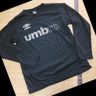 umbro アンブロ
長袖　Tシャツ
カットソー
サイズ M
メンズ
