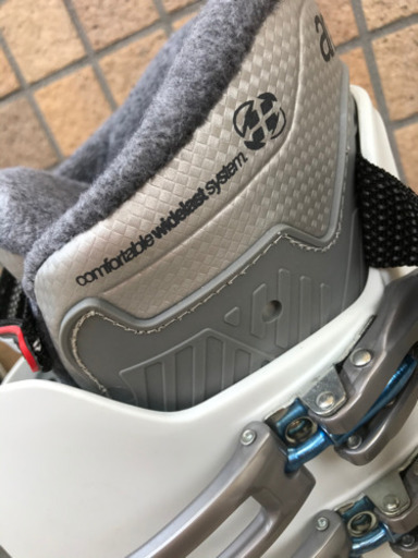 1度使用／美品／取説付】GENFACTORY FC-6スキーブーツ 24.5