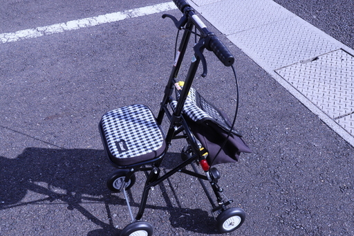 シルバーカー　幸和製作所　TacaoF  中古美品