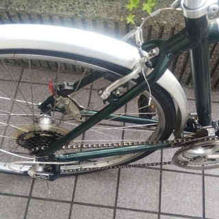 GIANT CS3000 (クロスバイク) 2025モデル】GIANT(ジャイアント)のクロスバイクを紹介 | ESCAPE