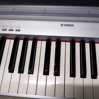電子ピアノ・デジタルピアノ P-85 YAMAHA ヤマハ 専用スタンド付き 