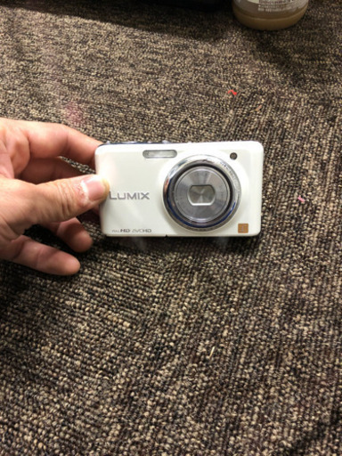 カメラ Panasonic DMC-FX77