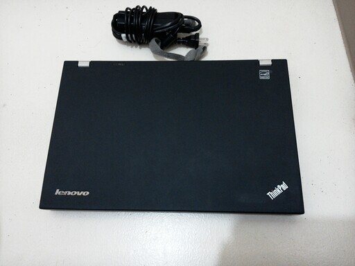 問い合わせ複数あり、お取引終了（3台目）ThinkPad　T520　15.6インチ液晶ノートPC　Win10　Home 64bit 前回と同じく外装も良好です
