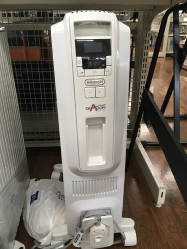 デロンギ オイルヒーター ドラゴンデジタル TDD0712W リモコン有