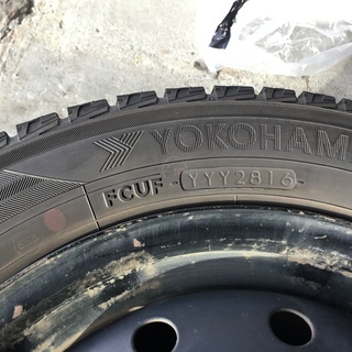 【引き取り先が決まりました】155/65R13　軽用サイズスタッドレスタイヤ＆鉄ホイール　ヨコハマIG50+　バリ溝　2016年28週