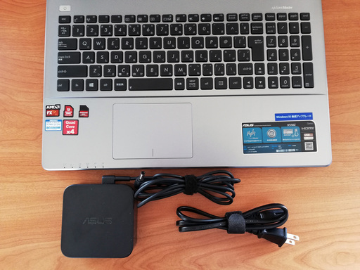 【美品】ASUS X550ZE (64bit) ノートパソコン