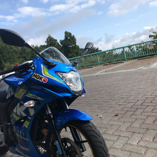 ジクサー150SF