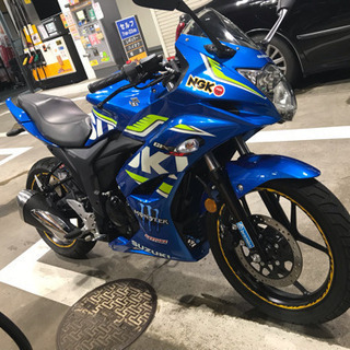 ジクサー150SF