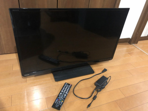 TOSHIBA 液晶テレビ　REGZA 32S10  2016年製