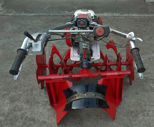 ホンダ　5馬力　ガソリンエンジン畝たて機　F510　日置市　伊集院町 ホンダ 5馬力 ガソリンエンジン畝たて機 F510 日置市 伊集院町 【公式