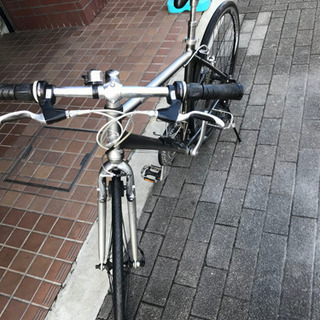 GIANT ESCAPE R3 3×8　シルバー