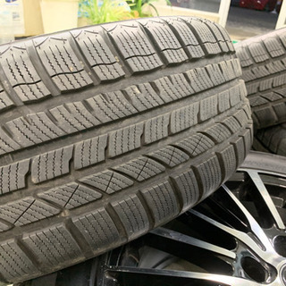 215/55R17 4本セット スタッドレスタイヤ