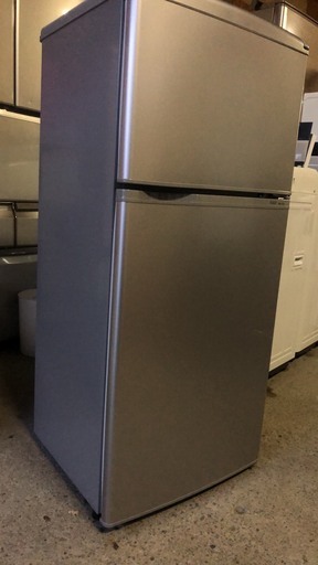 AQUA　2ドア冷蔵庫　2014年　109L