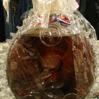 レミーマルタン ルイ13世 ベリーオールド バカラボトル 700ml 箱入り