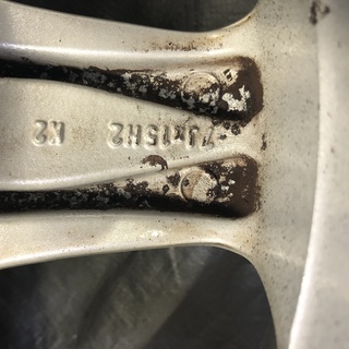 BORBET15インチアルミ　5穴　PCD108　ヨコハマECOSタイヤ　185/65R15　　ボルボ等に