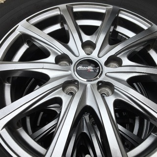 ＊お取引中＊値下げ！美品☆スタッドレスタイヤアルミホイール付き4本セット iceＧＵＡＲD[YOKOHAMA]195/65R15ナット付き。窒素充填済★