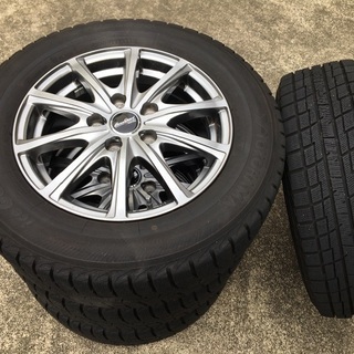 ＊お取引中＊値下げ！美品☆スタッドレスタイヤアルミホイール付き4本セット iceＧＵＡＲD[YOKOHAMA]195/65R15ナット付き。窒素充填済★