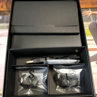 【引渡し者決定】BOSE フルワイヤレスイヤフォン オレンジ (Bose SoundSport Free wireless headphones)