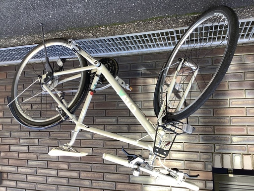 ブリヂストン AF748 クロスバイク CYLVA F27 480mm 700×32C 外装27段変速