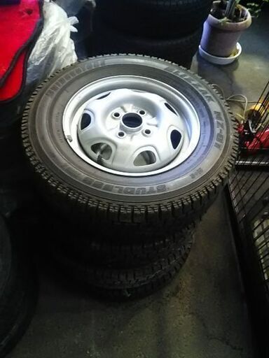 BRIDGESTONE・BLIZZAK175/70R13ホイール付きスタッドレスタイヤ4本  