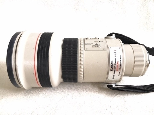 Canon　キャノン　EF300mm　F2.8L　単焦点　レンズフード付き