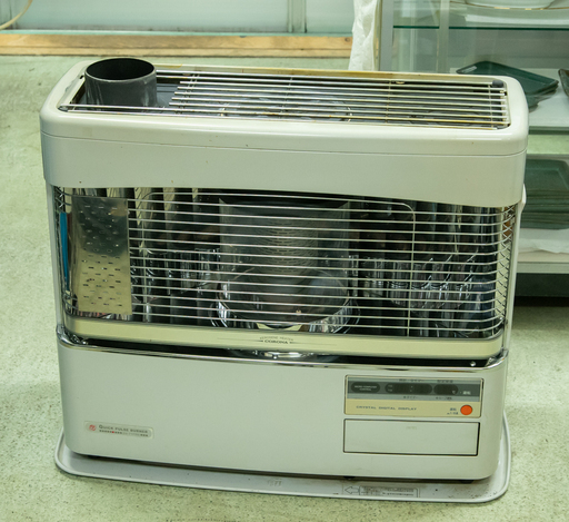 19B0430 燃焼良好  コロナ 煙突式石油ストーブ SV-71PR6 2002年製 暖房