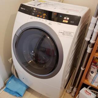 パナソニック 10キロ洗 ドラム式洗濯乾燥機 NA-VR5600R