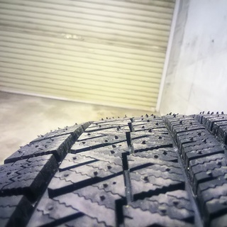 タイヤ、ホイール 225/55R16 ブリザック VRX2 ブリヂストン ほぼ新品