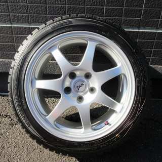 希少サイズ  スタッドレスタイヤ 235/45R17 4本  引...