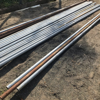 単管パイプ、自在クランプなどセットで