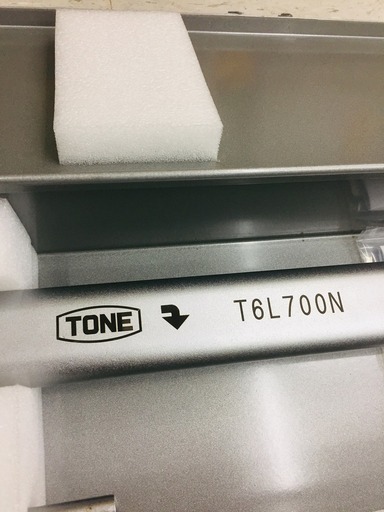 TONE プレセット形トルクレンチ (T6L700N)【リライズ野田愛宕店】【店頭取引限定】【中古品】1点限り早い者勝ち！