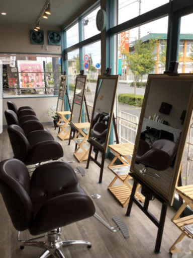 Visioncolor 白河市初のヘアカラー専門店 カンクロー 白河の美容師の正社員の求人情報 Vision Color白河店 ジモティー