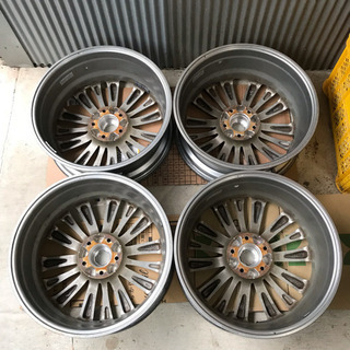 BEO アルミホイール 18×7J 5穴 PCD114.3 オフセット38 4本セット 