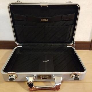 ゼロハリ】アタッシュケース値下げ▽