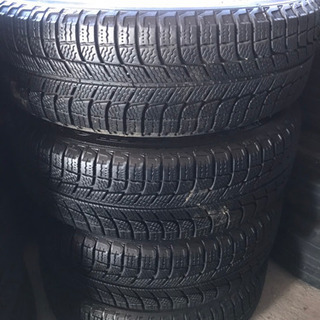😃175/70/14 アルミホイール付きスタッドレスタイヤ😃★取り付け無料サービス★😇