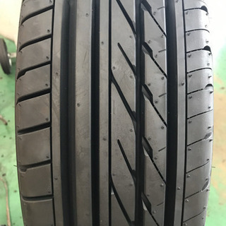 値下げしましたGOOD YEAR NASCAR ホワイトレタータイヤ195/80 15 107/105L