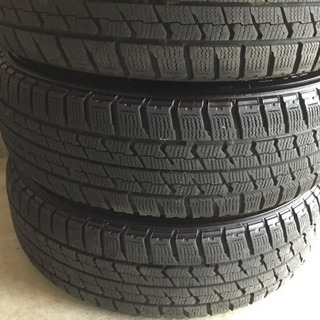 日産キューブ　スタッドレスタイヤアルミホイル付き4本