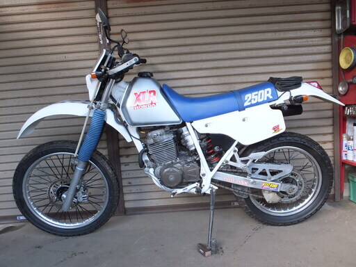 ホンダ XLR250CC