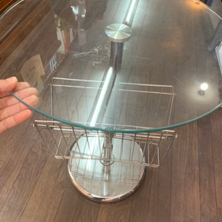 ガラス天板　丸テーブル