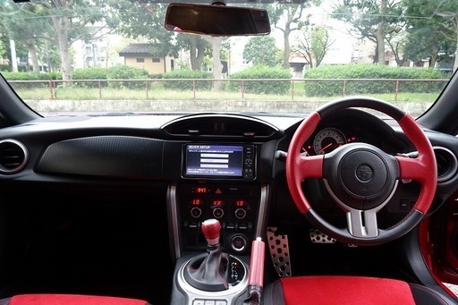 トヨタ ８６ ＧＴリミテッド レッド目玉です！ミツクニ自社ローンで 
