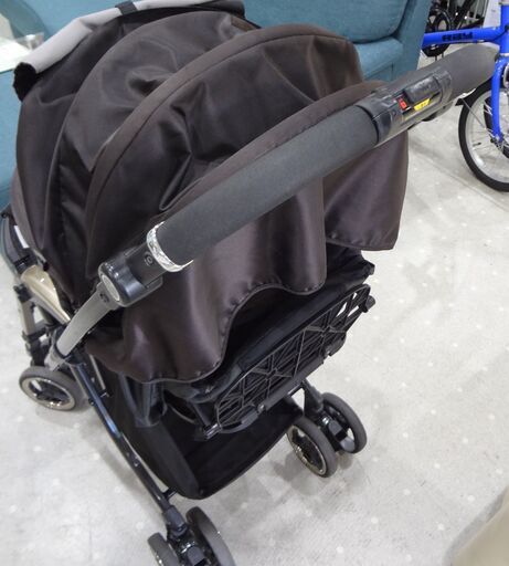 コンビ ホワイトレーベル ディアクラッセ オート4キャス FD-600 ＃134