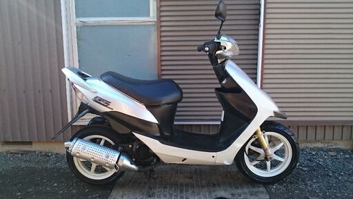 売約済み スズキ ZZ インチアップ 原付 50cc バッテリー新品 配達可能